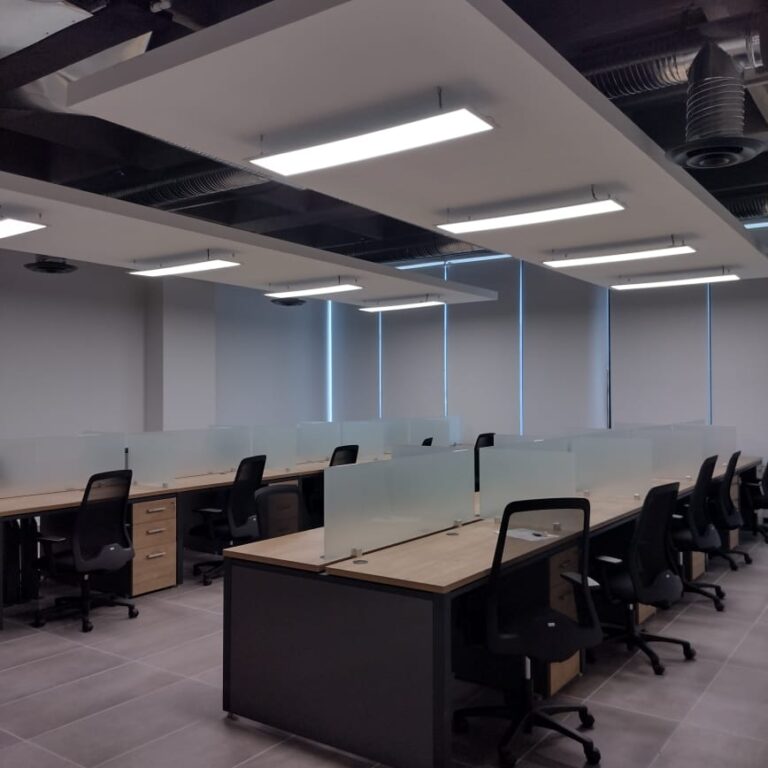 Detalle de oficina técnica acondicionada por DEC
